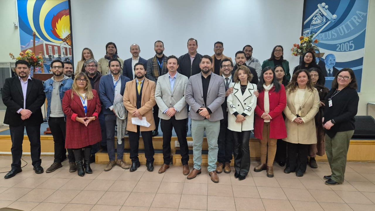 SLEP Atacama recibe resultados priorizados tras visita integral de la Agencia de la Calidad de la Educación