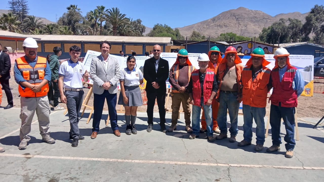 Nueva multicancha impulsa el deporte y la vida sana en el Liceo Jorge Alessandri de Tierra Amarilla