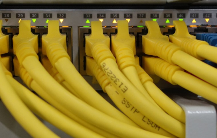 Inicia 2° etapa de instalación de internet dedicado y alcanzar el 100% de conectividad en establecimientos de SLEP Atacama