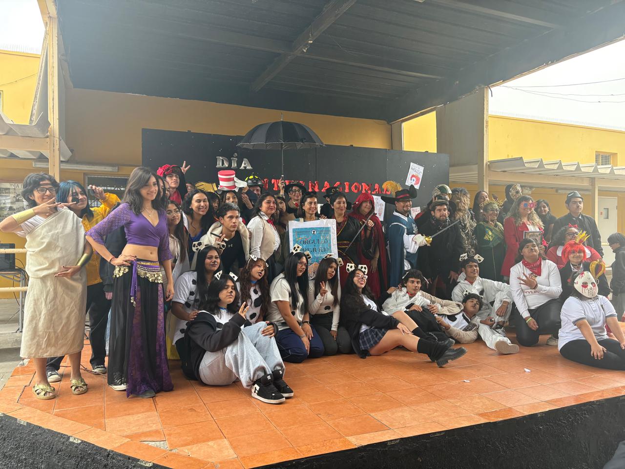 Liceo Manuel Blanco Encalada celebra el Día del Libro con creatividad y participación de su comunidad educativa