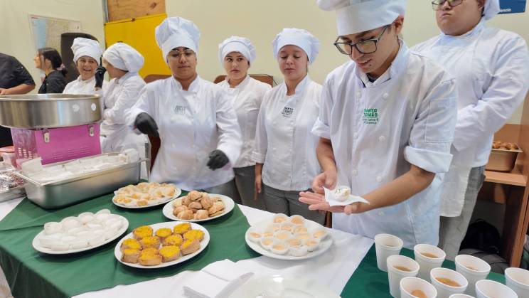 Liceo José Antonio Carvajal fortaleció aprendizajes en actividad sobre gastronomía chilena junto a Santo Tomás Copiapó